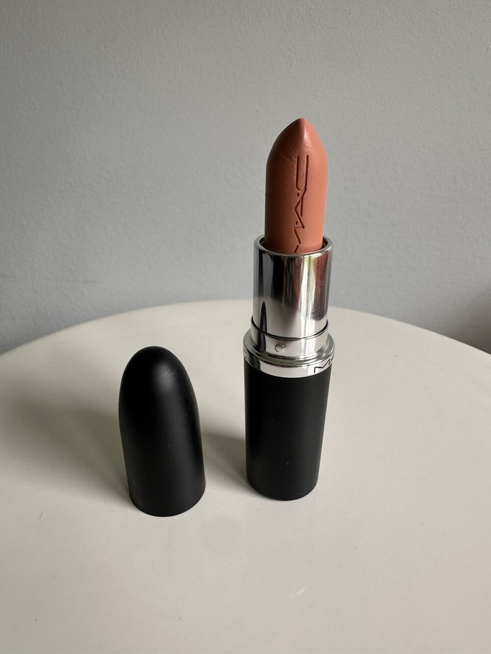 MAC MACximal Sleek Satin Lipstick FLESHPOT 836 Full Size New No Box